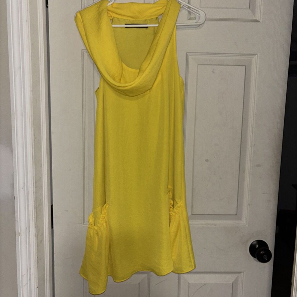 Zara Bright Yellow Sleeveless Cowl Draped Neck Dress With 2 Front Pocket Small